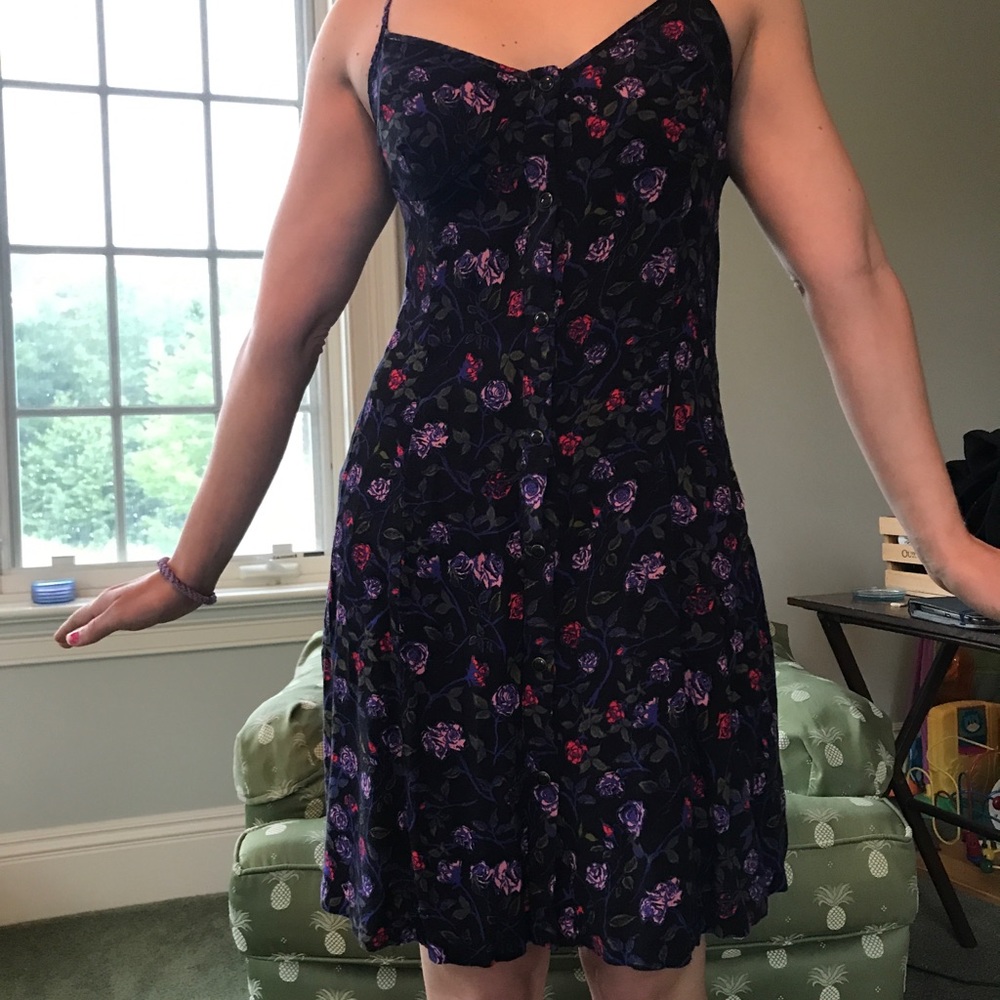 Cute Sun dress w/ spaghetti straps size 4